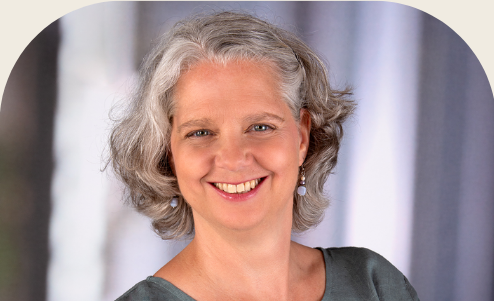 Bild zu Kontakt. Portraitfoto von Mareia Claudia Lange